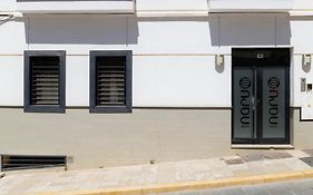 C56 - Studio With Amazing Terrace In The Centre